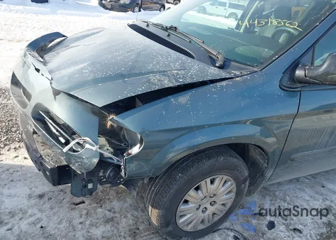 2006 Chrysler Town & Country Lx from USA, damaged, VIN 2A4GP44R86R771535